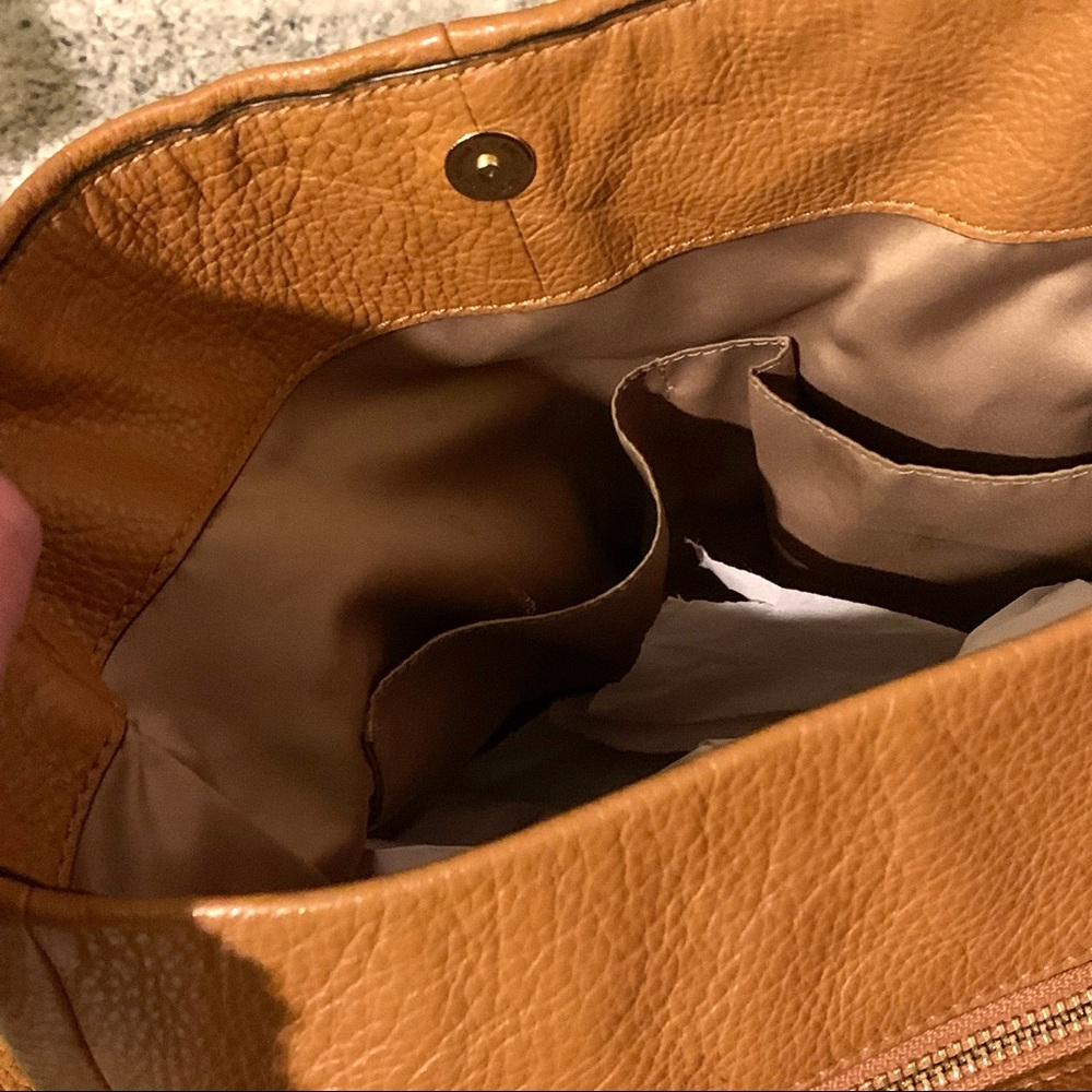 SOLD - COACH camel / tan colored satchel - Picture 5 of 12